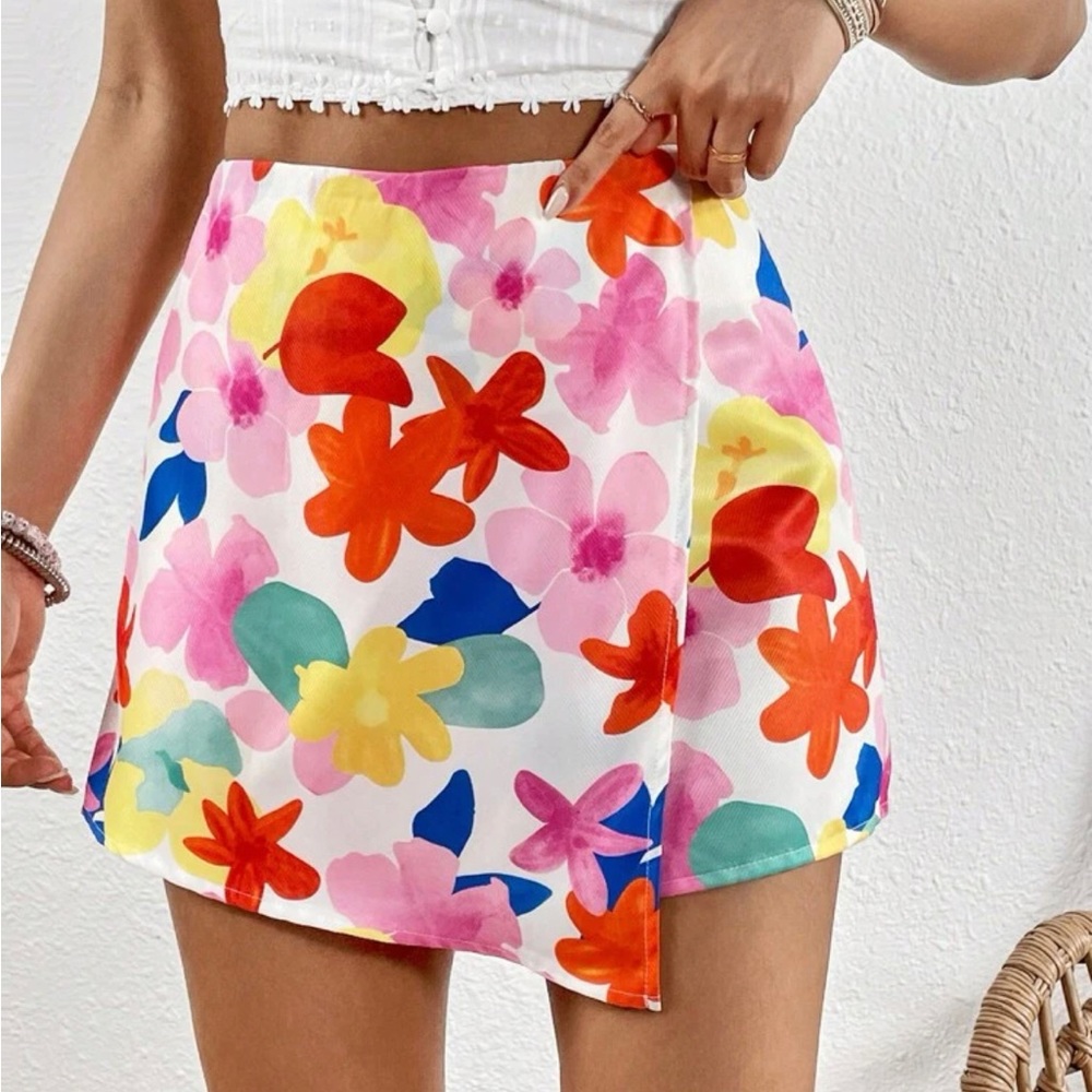 SHEIN floral front skort